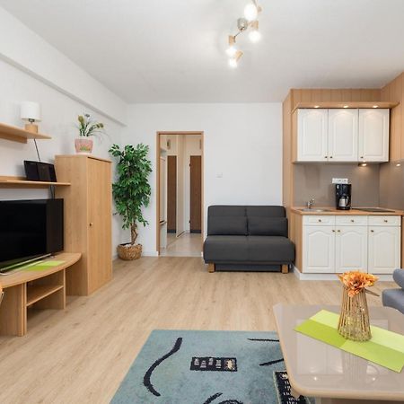Comfy Studio Turystyczna 300 M To The Beach By Noclegi Renters Miedzyzdroje Ngoại thất bức ảnh